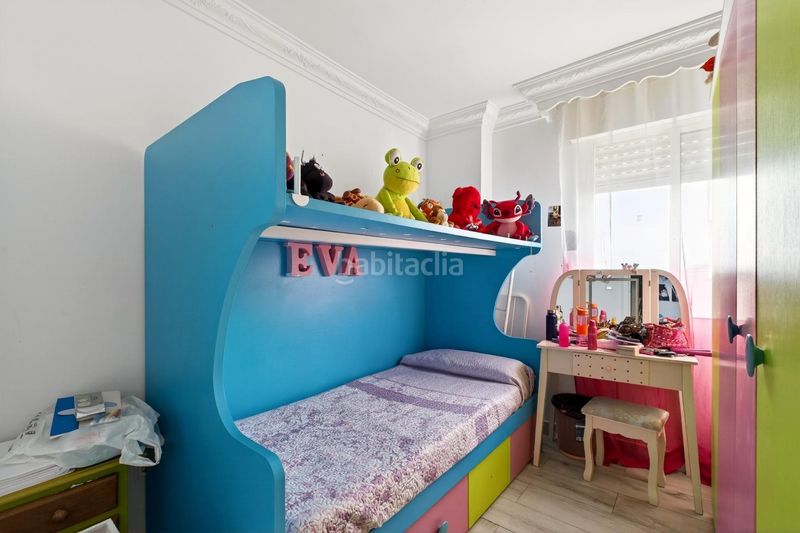 Foto 651f37fb-a05d-403c-abc4-e766223f5fa1. Pis a Coín
