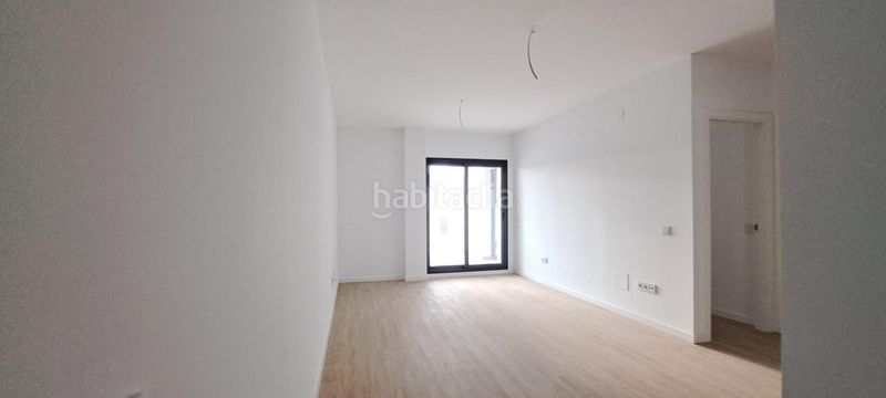 Foto 4447d3e0-ff5f-4044-b07a-0b7a144187c4. Pis amb aparcament piscina a Los Almendros - El Limonero - El Tomillar Málaga