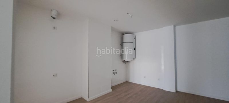 Foto 5a82502f-40cf-4cc8-8dda-838057377164. Pis amb aparcament piscina a Los Almendros - El Limonero - El Tomillar Málaga