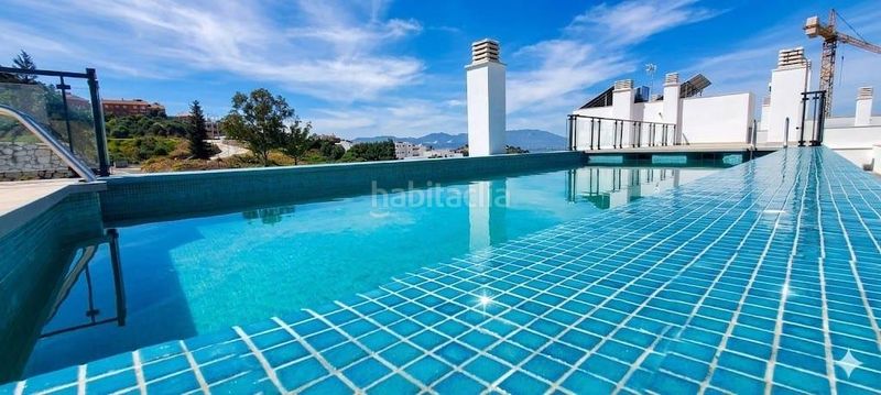 Foto 80cb5424-8c18-4c89-a1c7-70e11d2b11e3. Pis amb aparcament piscina a Los Almendros - El Limonero - El Tomillar Málaga