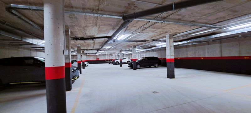 Foto db6c8bc8-3fe1-4417-81cb-9cd8a96262f3. Pis amb aparcament piscina a Los Almendros - El Limonero - El Tomillar Málaga