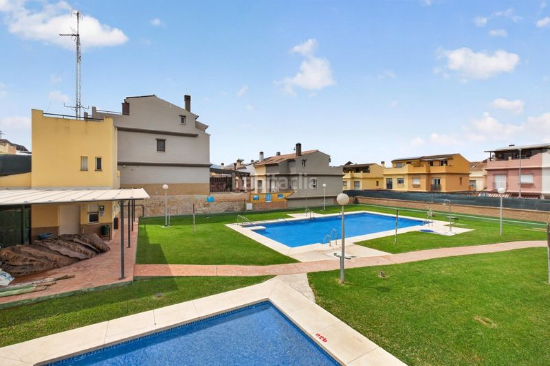 Foto 2d688c9e-5461-4560-a8d7-6028b8a7198c. Casa aparellada amb piscina a Sexmo Cártama