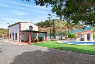 Maison à Casarabonela. Un oasis andaluz con licencia turística en casarabonela naturale