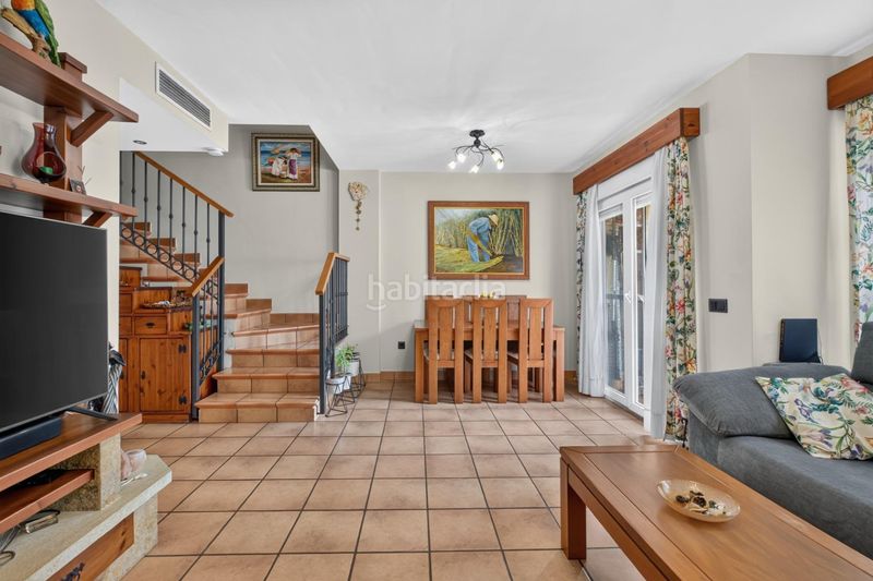 Foto 9b2a18ed-f3de-424c-9e4c-fcc407287504. Semi detached house with parking pool in Capellanía - Retamar Alhaurín de la Torre