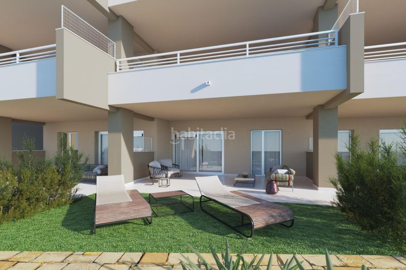 Foto c8cf5416-e926-472f-be65-527a196937b6. Apartament amb aparcament piscina a Huerta Nueva Estepona