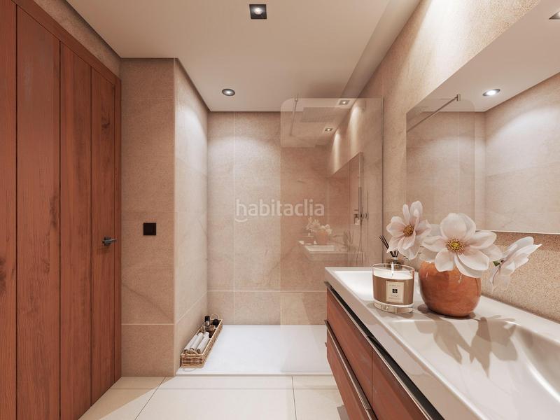 Foto 62d31b4f-a9a6-4e68-a172-b071b04aeb8e. Àtic amb calefacció aparcament a Zona Miraflores Marbella