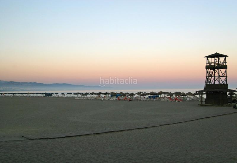 Foto ef82123d-f5e5-476c-adf8-9c133a344a86. Àtic amb calefacció aparcament a Zona Miraflores Marbella