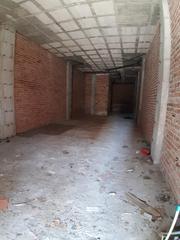 Lloguer Local Comercial a Los Árboles. Local en una de las mejores zonas de las lagunas