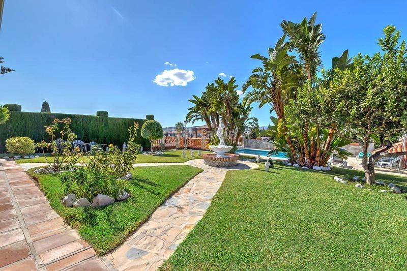 Foto 73e982e8-555c-4ae7-9b3d-a8e936460e5d. Chalet magnífico chalet independiente de 5 dormitorios en el lagarejo en Mijas