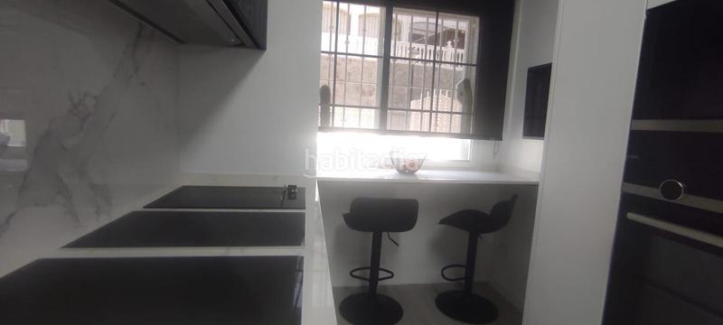 Foto 00b65f01-52a0-4b7f-8a42-4edab532b6d7. Maison jumelée avec chauffage parking piscine dans Torreblanca del Sol Fuengirola