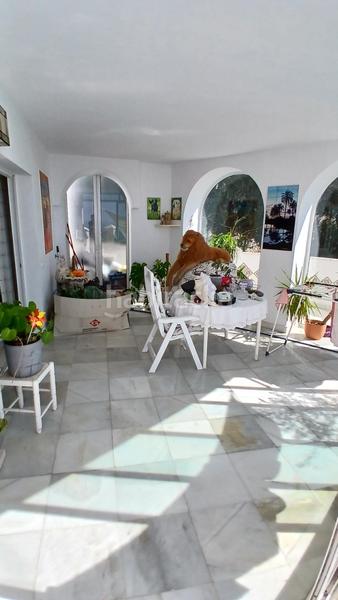 Foto 0abb8bca-7bc5-442a-9a7d-9afe8c79f507. Piso fabuloso piso pueblo con increíbles vistas al mar en Mijas