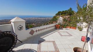 Piso en Mijas pueblo. Fabuloso piso en mijas pueblo con increíbles vistas al mar