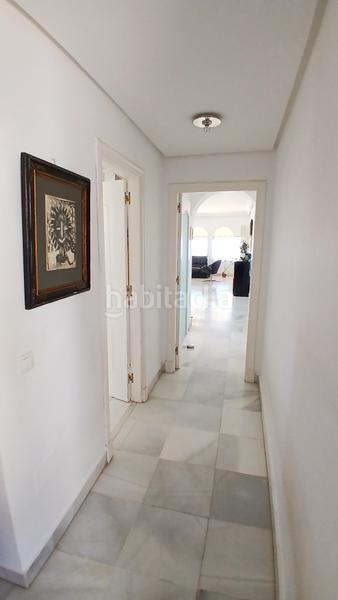 Foto 9bd31fda-4c97-4612-9117-30b8f6df7b62. Piso fabuloso piso pueblo con increíbles vistas al mar en Mijas