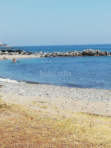Foto c9fee113-90b5-456e-8161-7421cd473d25. Piso  en la mismísima playa en torremuelle en Benalmádena
