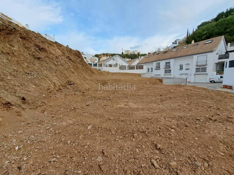 Foto d25c9e52-3bc1-48dd-a008-723bf11c5702. Terreno residencial suelo con licencia y proyecto en torreblanca en Fuengirola