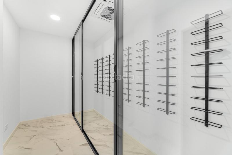 Foto 2f57b0e5-3316-4aa1-88e5-b1cc31e17da4. Chalet con riscaldamento parcheggio piscina in Cancelada Estepona