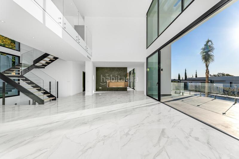 Foto 32239bfb-4385-448e-ac91-b320e68e607b. Chalet con riscaldamento parcheggio piscina in Cancelada Estepona