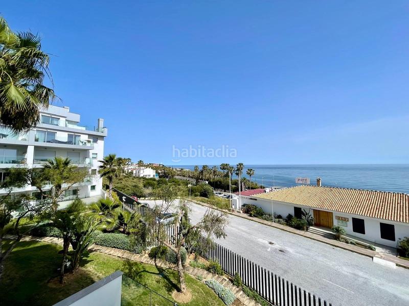 Foto 152b0877-8a2c-4d22-8614-45ab6c597069. Apartamento  de 3 dormitorios con vistas al mar, a 200m de la playa en Mijas