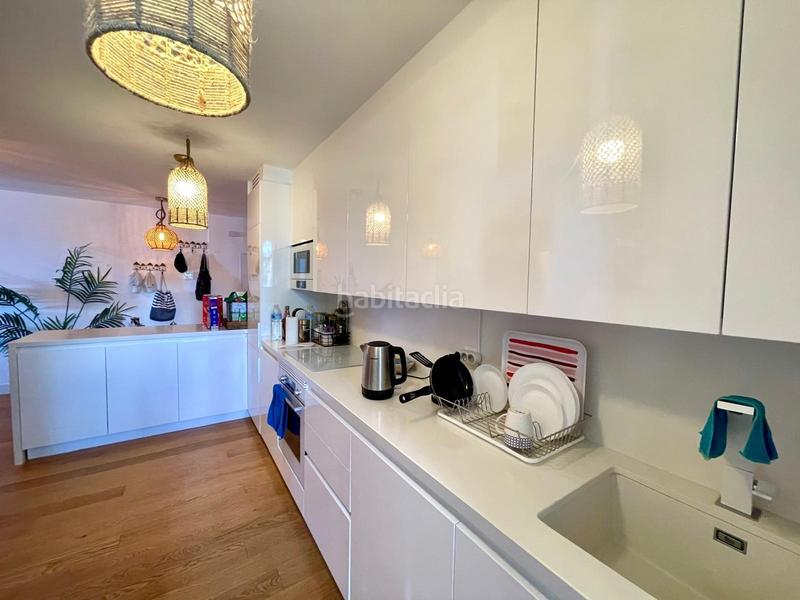 Foto 8ab99473-86e5-415a-b65e-d5ff6d6151f9. Apartamento  de 3 dormitorios con vistas al mar, a 200m de la playa en Mijas