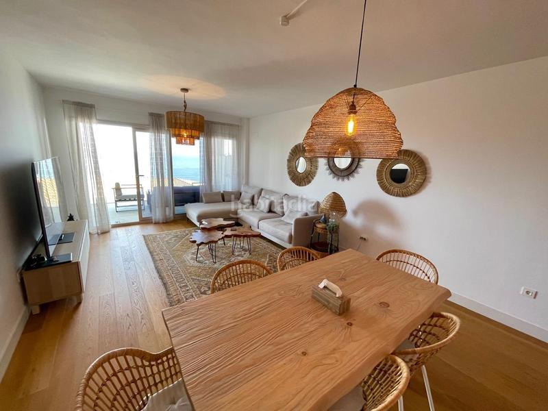 Foto fe8e5623-9a19-4032-ba26-9053e345b2eb. Apartamento  de 3 dormitorios con vistas al mar, a 200m de la playa en Mijas