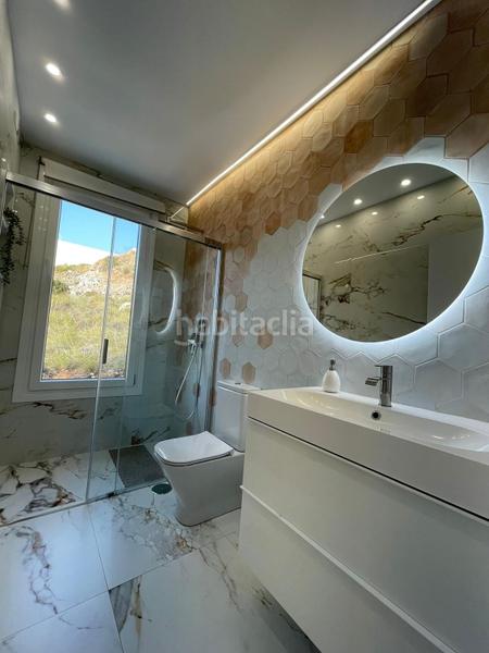 Foto f437ced9-b4ab-4b60-9bb8-86452aee8eb2. Xalet amb aparcament piscina a Santangelo Benalmádena