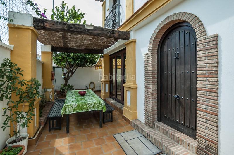 Foto 0ca27fb0-84fc-4463-a1bd-eaae909e4e4e. Casa adosada adosado en venta en la exclusiva urbanización puebla lucía en Fuengirola
