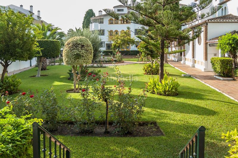 Foto edb61e70-278e-4e6f-9666-fbbb9f2ef6da. Casa adosada adosado en venta en la exclusiva urbanización puebla lucía en Fuengirola