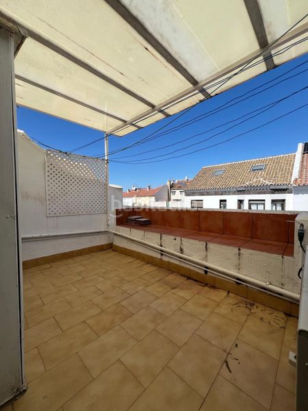 Foto 3e34f8f5-dfee-4a90-9ec2-acc0b8c6a2c8. Casa adossada amb piscina a Los Boliches Fuengirola