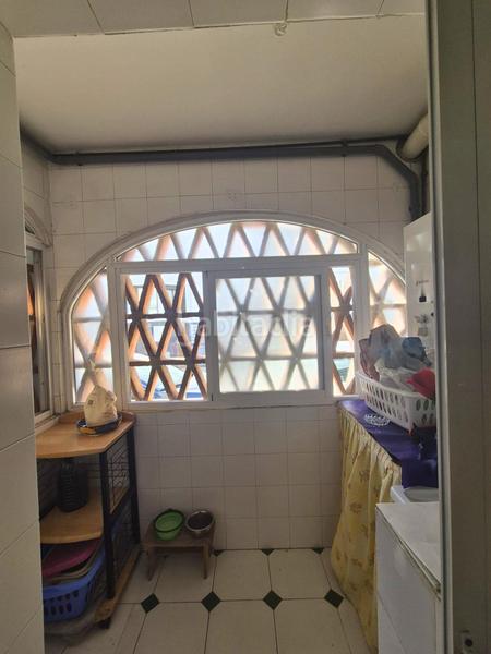 Foto 4ae27fb7-d489-46cb-960d-2ce11f6aa50a. Casa adosada tu espacio soñado con potencial en Los Boliches en Fuengirola