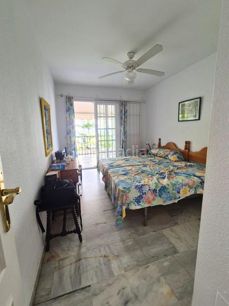 Foto 9352faab-9e66-483d-a23a-38b5a2f49829. Casa adosada tu espacio soñado con potencial en Los Boliches en Fuengirola