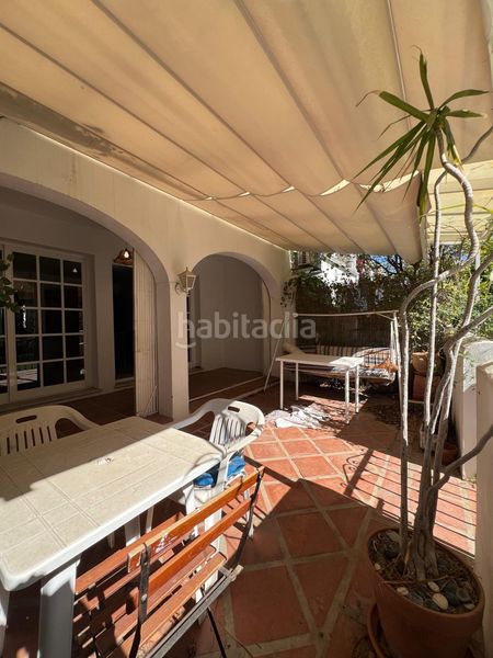 Foto d9d3cd65-029a-4561-ac51-247257bb3571. Casa adossada amb piscina a Los Boliches Fuengirola