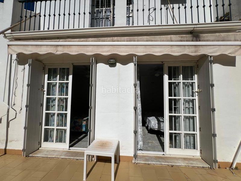 Foto ee5ab582-2e69-4167-97db-c3cf9e66772f. Casa adossada amb piscina a Los Boliches Fuengirola