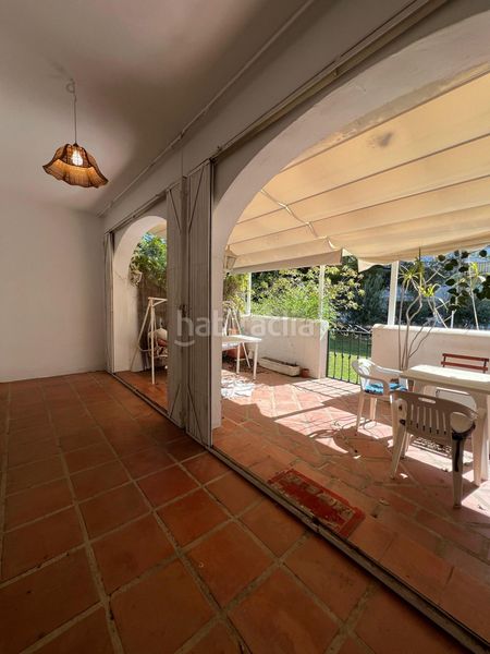 Foto f05c02de-c097-4fd1-a44c-d7b71ef76509. Casa adossada amb piscina a Los Boliches Fuengirola