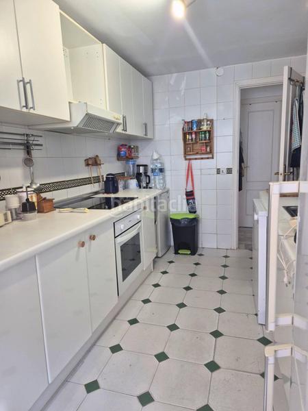 Foto f2bd6a73-f065-41b3-9547-b0c00d71a03d. Casa adosada tu espacio soñado con potencial en Los Boliches en Fuengirola