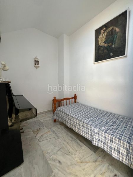 Foto ffbc8883-bb26-433c-b96a-67a806378293. Casa adossada amb piscina a Los Boliches Fuengirola