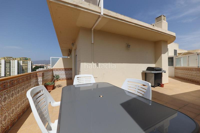 Foto 7d3b05c9-00c0-4388-9888-1cf7db0c4b44. Ático exclusivo ático dúplex con 2 terrazas, piscina y garaje en plaza de la hispanidad centro en Fuengirola