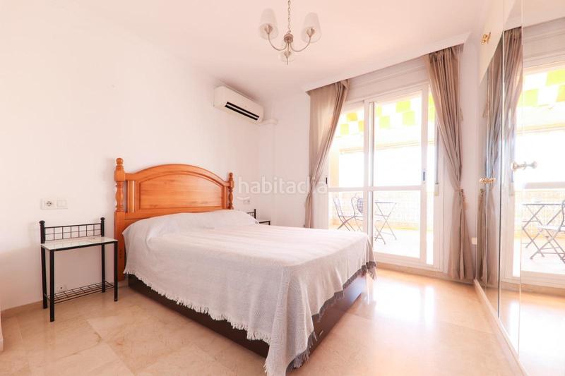 Foto bb76958e-cb2d-45ee-a886-a3a5f2c068d8. Ático exclusivo ático dúplex con 2 terrazas, piscina y garaje en plaza de la hispanidad centro en Fuengirola