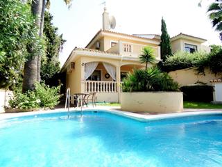 Doppelhaus in Campo de Mijas. Villa pareada en la urb de la sierrezuela. una de las mejores  z