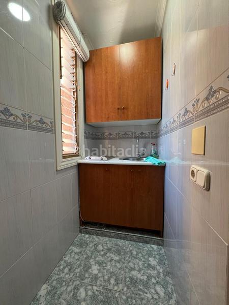 Foto a35445dc-d930-4f4b-830b-3ebd0462a510. Alquiler apartamento alquiler hasta junio en pleno centro en Fuengirola