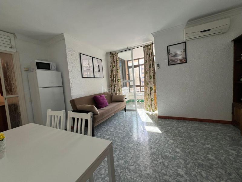 Foto b8842e23-4cea-426b-ba98-6fe397042e14. Alquiler apartamento alquiler hasta junio en pleno centro en Fuengirola