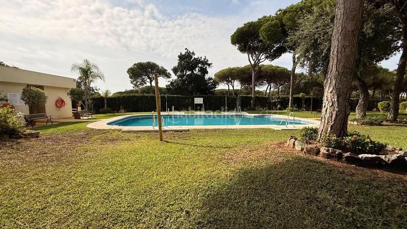 Foto 848cbed9-7269-421a-b297-89a7a48f8f35. Erdgeschoss mit parking pool in Calahonda Mijas