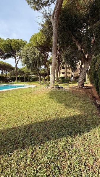 Foto a882416a-8432-4cfb-ba1d-a64ff7bfe237. Erdgeschoss mit parking pool in Calahonda Mijas