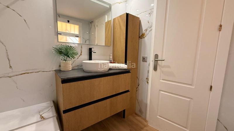 Foto eda9bbc0-8b09-48d9-b41d-b28259cd2b01. Erdgeschoss mit parking pool in Calahonda Mijas