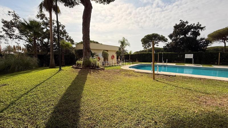 Foto f5088893-e582-4db2-b125-25a07946df0f. Erdgeschoss mit parking pool in Calahonda Mijas