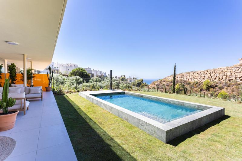 Foto ad5f293c-1ba9-48bb-a26e-96cdb6f32655. Rez-de-chaussée avec chauffage parking piscine dans Benalmádena