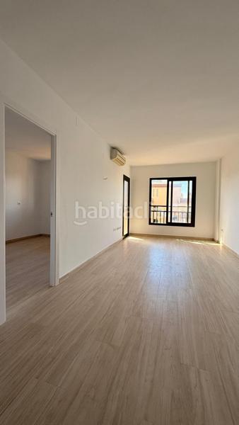 Foto 27a9704f-d753-43bc-90bc-bb306bec42f1. Apartament amb aparcament piscina a Playa de los Boliches Fuengirola