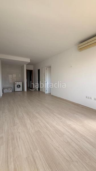 Foto db029eb8-85fa-45dc-a67e-15ae26c062e4. Apartament amb aparcament piscina a Playa de los Boliches Fuengirola