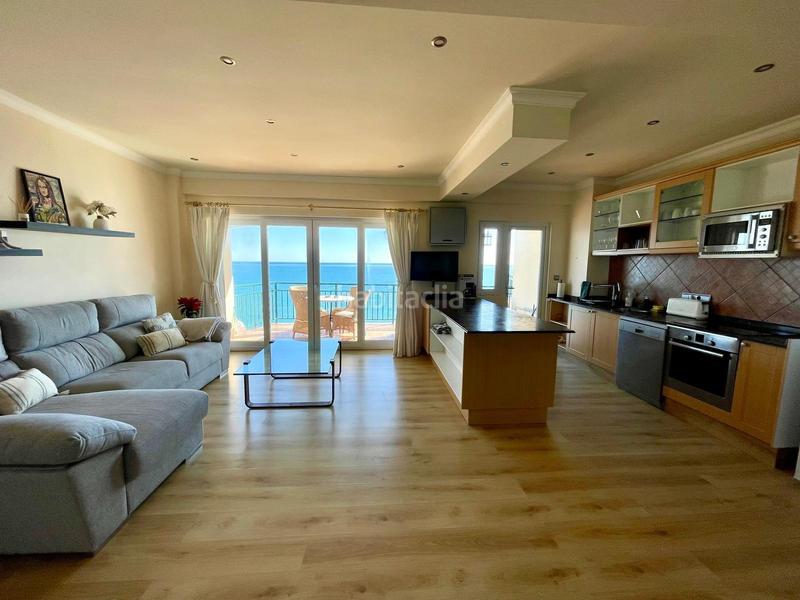 Foto 9b2d99c8-8a3a-4906-89cc-119e2e78183b. Miete appartement mit parking in Las Gaviotas - Carvajal Fuengirola