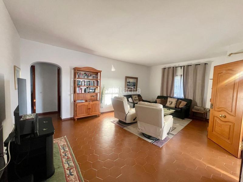 Foto 029c27d7-b94b-4c61-a44c-edd94a6bd2f2. Chalet avec parking dans la cala Mijas Mijas