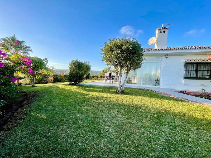 Foto 42f94ba6-b718-4efd-bd6b-9cbad97613d6. Chalet avec parking dans la cala Mijas Mijas